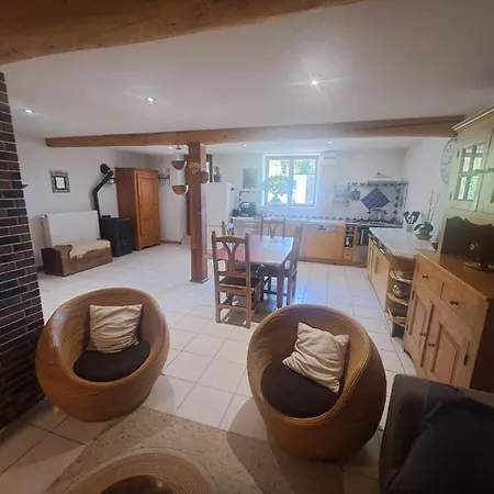 A La Ferme Vakantiehuis La Tour-du-Crieu