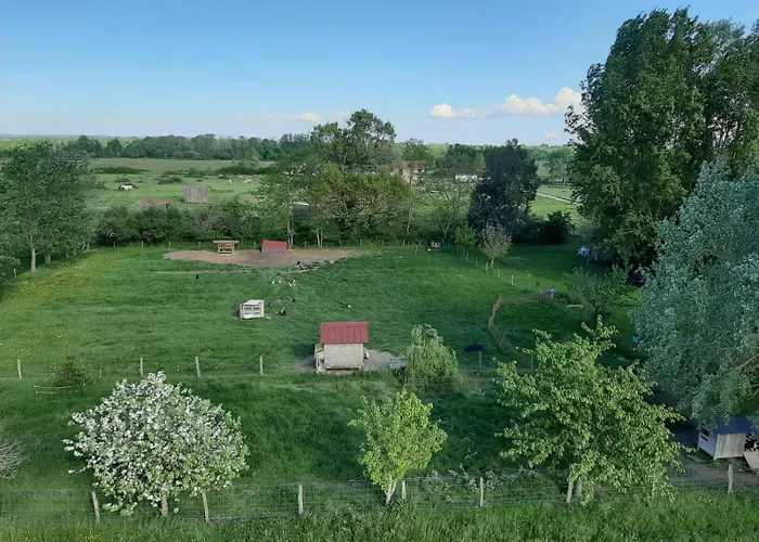 A La Ferme * La Tour-du-Crieu